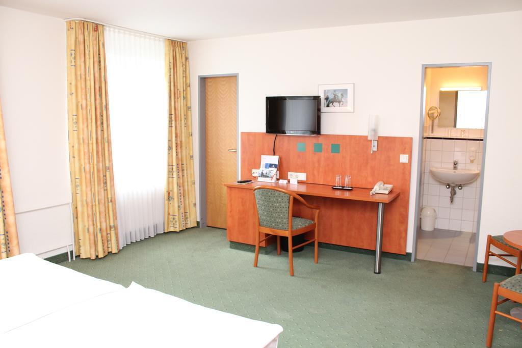 Stadthotel Duesseldorf エクステリア 写真