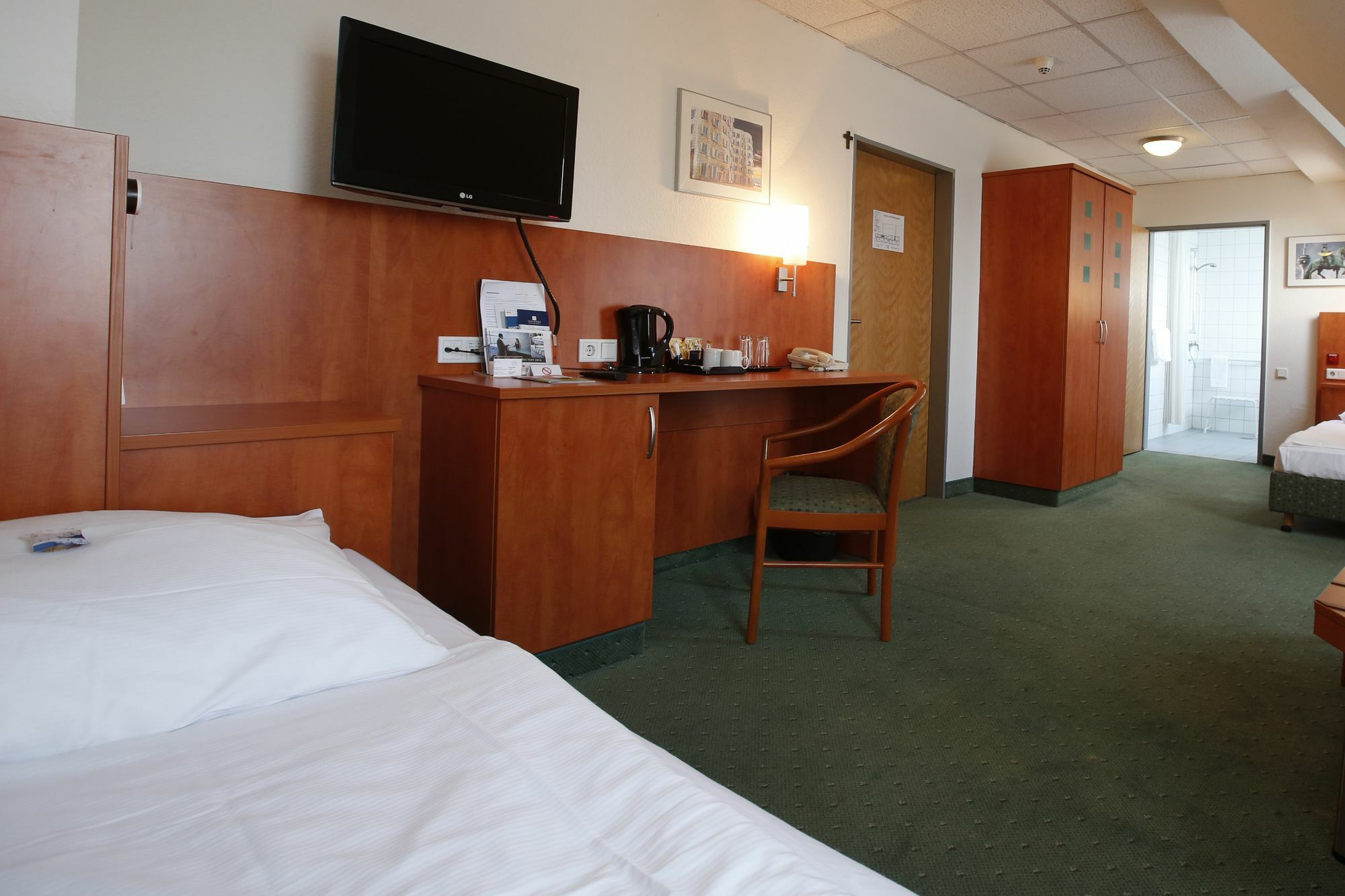 Stadthotel Duesseldorf エクステリア 写真